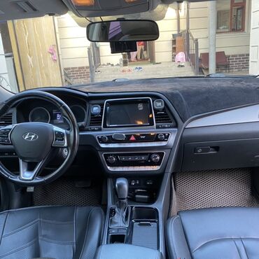 мотор на степвагон: Hyundai Sonata: 2018 г., 2 л, Автомат, Газ, Седан