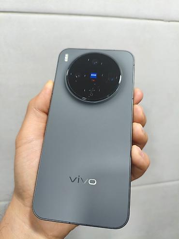 Vivo X300, Б/у, 256 ГБ, цвет - Серый, 2 SIM