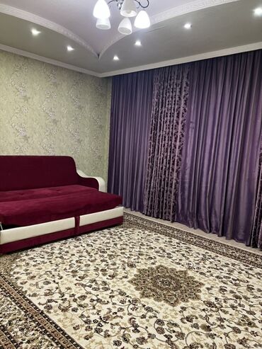 Посуточная аренда домов: Просторный дом с лестницей на второй этаж, полностью меблирован и — 7