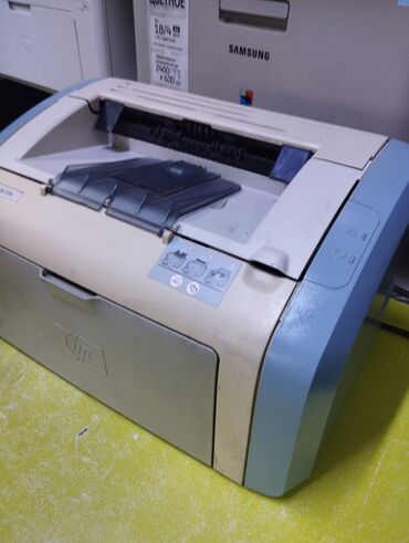 продаю компьютера: Продаю надёжный лазерный принтер hp 1020 в очень хорошем состоянии
