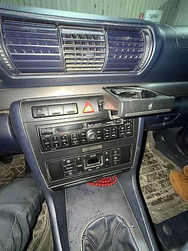 Audi: Audi A4: 2001 г., 2.4 л, Механика, Бензин, Универсал — 12