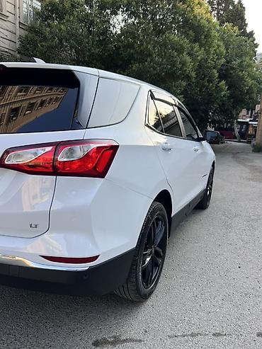 şevralet cobalt: Chevrolet Equinox – ağ rəng 2021 Zolaq tanima guzgunun olu zonasi ozu — 5