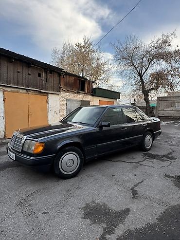 Mercedes-Benz: Mercedes-Benz W124: 1990 г., 2.3 л, Механика, Бензин, Седан — 8