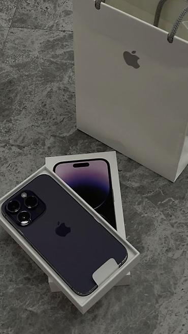 IPhone 14 Pro (вероятно серия Pro) в цвете Deep Purple. Основные