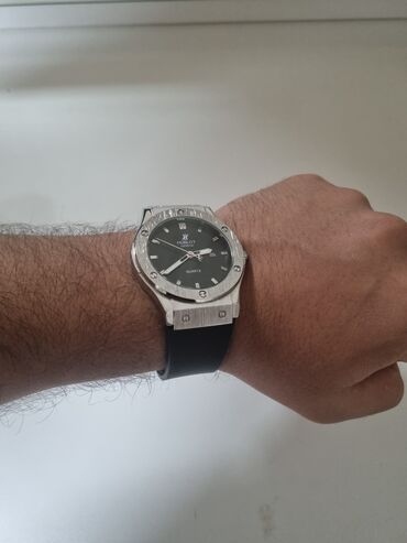 часы золот: Продаю мужские часы hublot