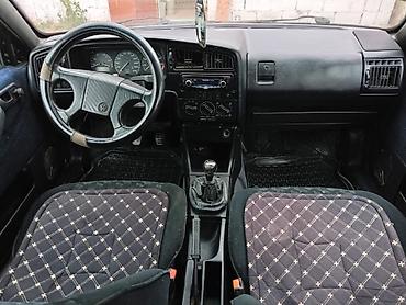 Volkswagen: Volkswagen Passat: 1993 г., 1.8 л, Механика, Бензин, Универсал — 7