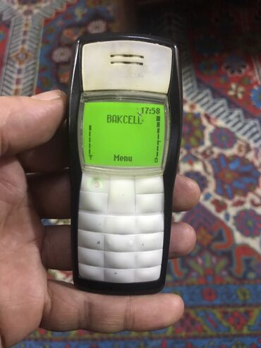 Nokia: Nokia 110 4G, < 2 GB Memory Capacity, rəng - Qara, Düyməli