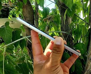 Realme: Realme 9i, Б/у, 256 ГБ, цвет - Белый, 1 SIM, 2 SIM, eSIM — 5