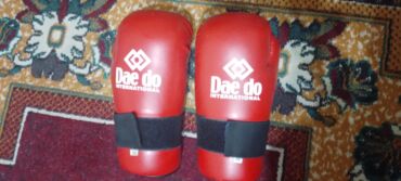 перчатки без пальцев: Продаю перчатки для тхэквондо ИТФ состояние хорошее