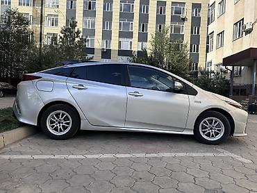 Toyota: Toyota Prius: 2020 г., 1.8 л, Электромобиль — 10