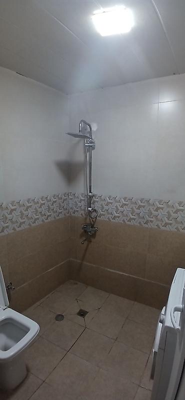 insaatcilarda satilan bina evleri: Satılır: həyət evi - Plan: 2 otaq + mətbəx, dəhliz. - İstilik — 7