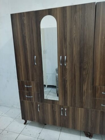 hamam şkafi: *Yeni dolab 150₼* Ölçü eni 1.20 hün 2metir dərin 47sm ünvan Meşdağa