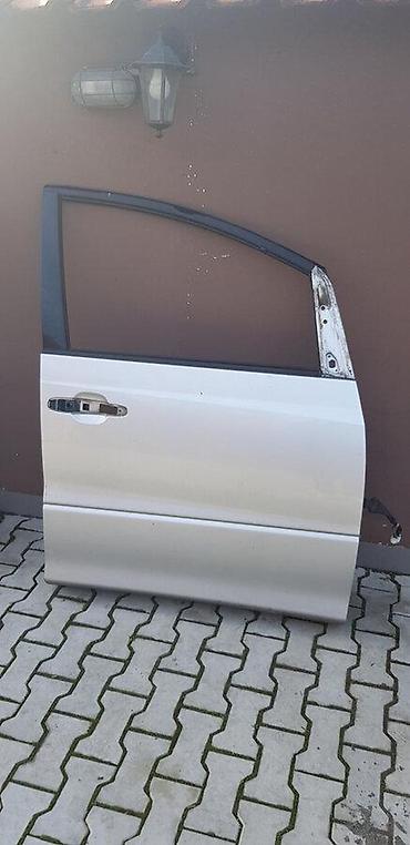 VRATA D. ZA TOYOTA PREVIA OD 2000. DO 2006. GOD. | previa xr30 vrata