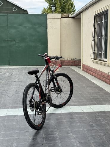 Şəhər velosipedləri: İşlənmiş Şəhər velosipedi Giant, 28", sürətlərin sayı: 12, Ünvandan götürmə — 2