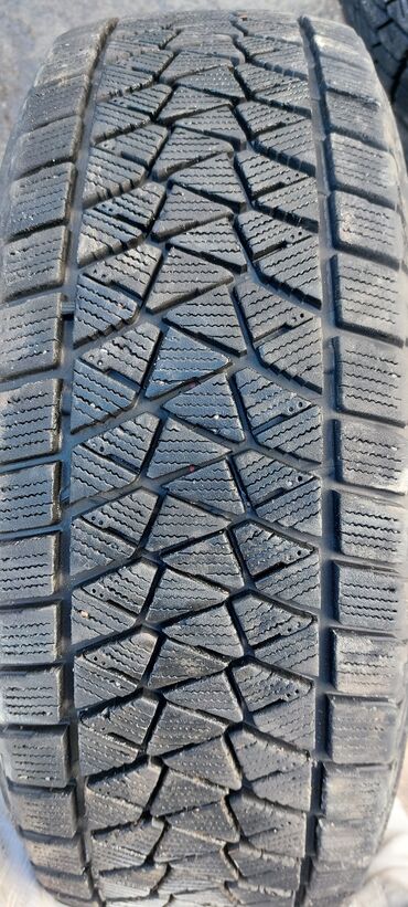 зимние шины на фит: Шины 215 / 65 / R 16, Зима, Б/у, Комплект, Легковые, Bridgestone