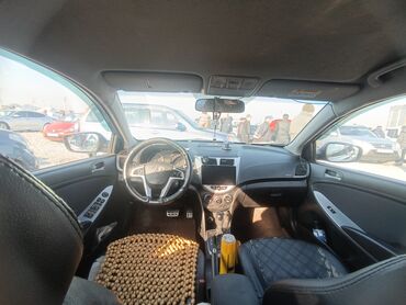 Hyundai: Hyundai Solaris: 2015 г., 1.6 л, Автомат, Бензин, Седан — 13