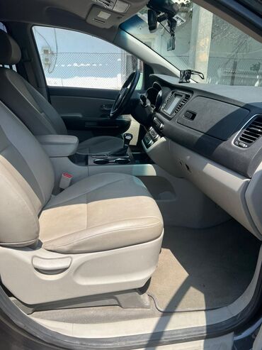 панель на спринтер: Kia Carnival: 2019 г., 2.2 л, Автомат, Дизель, Вэн/Минивэн