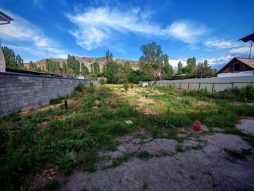 квартира берилет алматинка салиева: 12 соток, Курулуш, Кызыл китеп