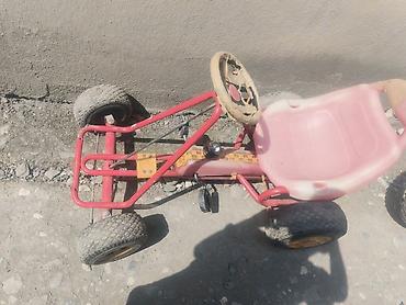usaq masasi: Uşaq pedallı karting maşını - Rəng: qırmızı gövdə, çəhrayı oturacaq - — 1