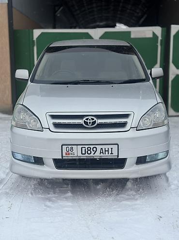 Toyota: Toyota Ipsum: 2002 г., Автомат, Газ, Минивэн — 9