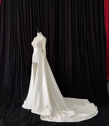 Вечерние платья: Вечернее платье, Пышное, Длинная модель, Атлас, Камни, Корсет, Стразы, S at lalafo.kg — 3 Вечерние платья: Вечернее платье, Пышное, Длинная модель, Атлас, Камни, Корсет, Стразы, S — 3