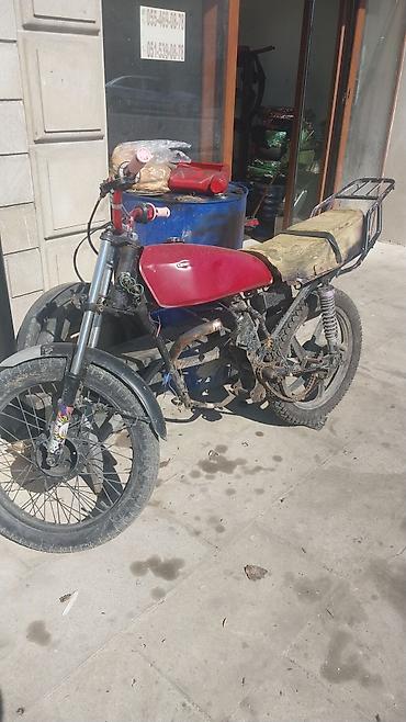dayun 200 3a: Yük daşıma üçün uyğun moped/motosiklet gövdəsi satılır. Şəkildə — 1