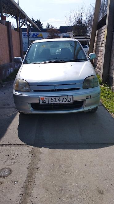 logo: Honda Logo: 2000 г., 1.3 л, Автомат, Бензин, Хэтчбэк — 1