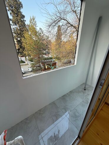 Köhnə tikili: Gəncə, 4 otaqlı, Köhnə tikili, 65 kv. m — 9