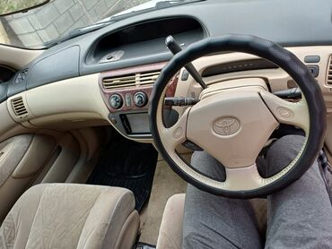 тайота секвойя: Toyota Vista: 1998 г., 2 л, Автомат, Бензин, Универсал