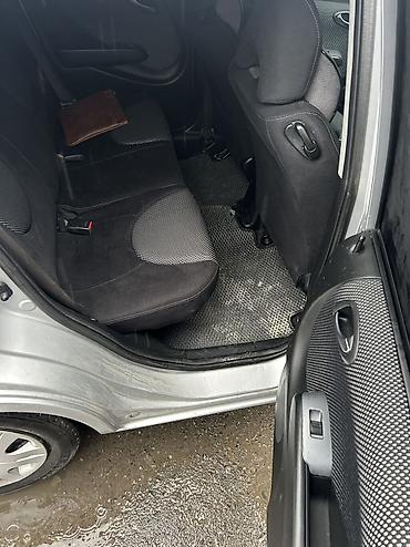 Honda: Honda Fit: 2004 г., 1.5 л, Автомат, Хэтчбэк — 6