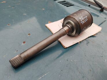 Auto delovi: Zglob homokineticki do diferencijala desni fi 26mm br.3. Polovno — 7