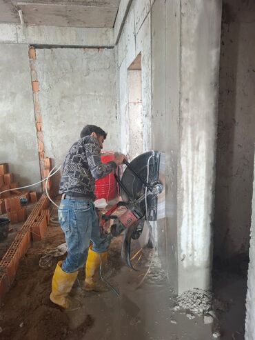 Beton işləri: Beton kəsmə xidməti - Armaturlu beton, daş, asfalt və kərpic sədlərin — 10