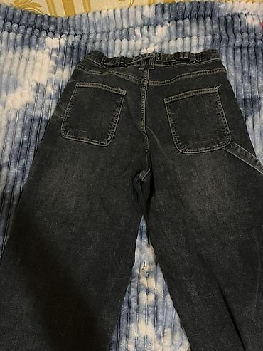Kişi geyimləri: Qara yuyulmuş effekti olan cins şalvar - Parça: qalın denim - Rəng — 2