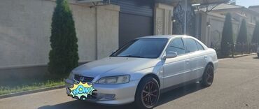 продаю машину в рассрочку: Honda Accord: 2001 г., 1.8 л, Механика, Бензин, Седан