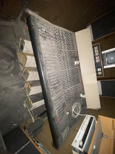 Легкий грузовой транспорт: Легкий грузовик, Камаз — 12