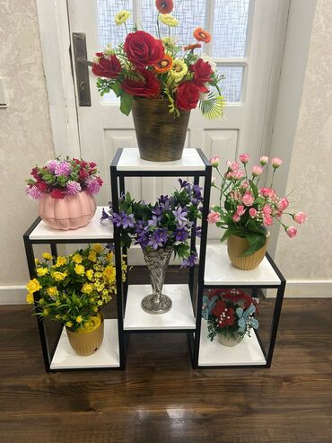 Rəflər, etajerkalar: Gül stendi подставка для цветов.Çiçək stendi və dekor. metal karkas — 12