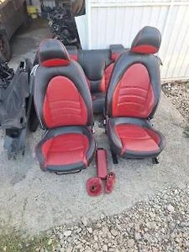 auto otpad becej: ALFA ROMEO MITO SEDISTA KOZA | Cena je za set dobro stanje nisu — 1