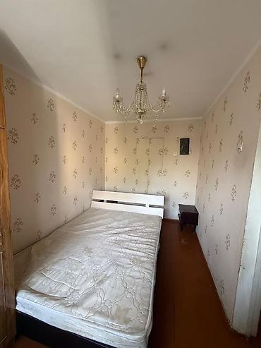 2 комнаты, 56 м², Мед Академия Хрущевка, 3 этаж, Старый ремонт at lalafo.kg 2 комнаты, 56 м², Мед Академия Хрущевка, 3 этаж, Старый ремонт