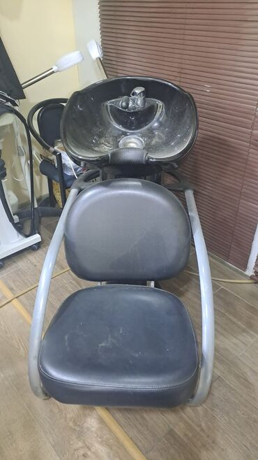 декоративная мебель: İşlənmiş, Saş yuyulması kreslosu