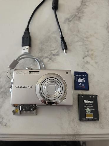Компактная Мыльница Coolpix S4000 с рабочей вспышкой сенсорный