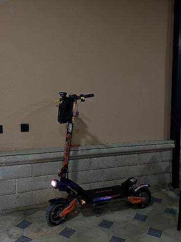 Elektrikli samokatlar: Yeni Elektrik samokat 10", > 1000 Vt, > 45 km/s — 1
