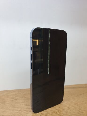Apple iPhone: IPhone 13 Pro, Б/у, 256 ГБ, Защитное стекло, Чехол, 87 %
