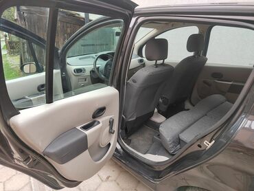 Renault: Renault Modus: 1.5 l | 2004 г. 230000 km. Hečbek — 11