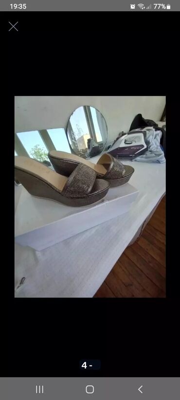 Digər üst geyimləri: Kişi üçün köynək təzədi M raz.10man.qadın üçün manto 48 raz.25 — 17