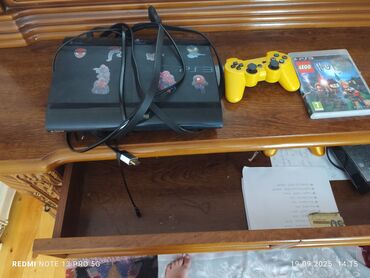 VAZ (LADA): PS3 Super Slim oyun konsolu dəsti. Komplekt: - Sony PlayStation 3