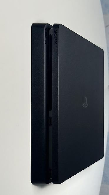 диски на playstation 4: Игровая консоль Sony PlayStation 4 Slim 500 г (чёрная), Состояние — 3