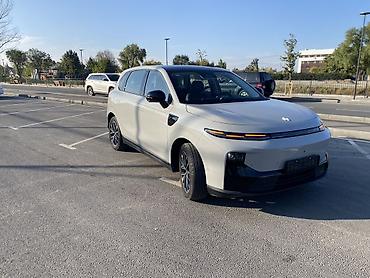 Changan: Changan : 2025 г., 0.1 л, Автомат, Электромобиль, Кроссовер — 4