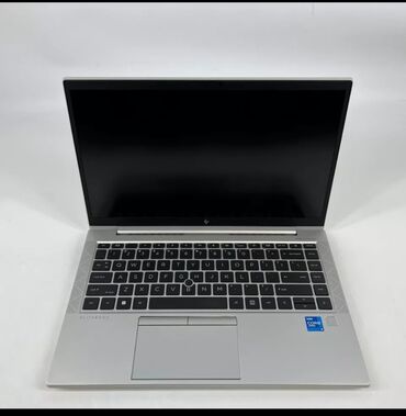 ace: HP 14 ", Intel Core i5, 256 ГБ