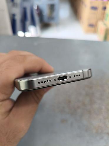 iphone satilir: IPhone 15 Pro, 128 GB, Natural Titanium, Simsiz şarj, Face ID — 6