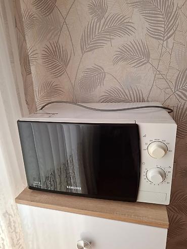 Mikrodalgali Soba Samsung 90 azn satilir (alinib 200 azn ) Ehmedli